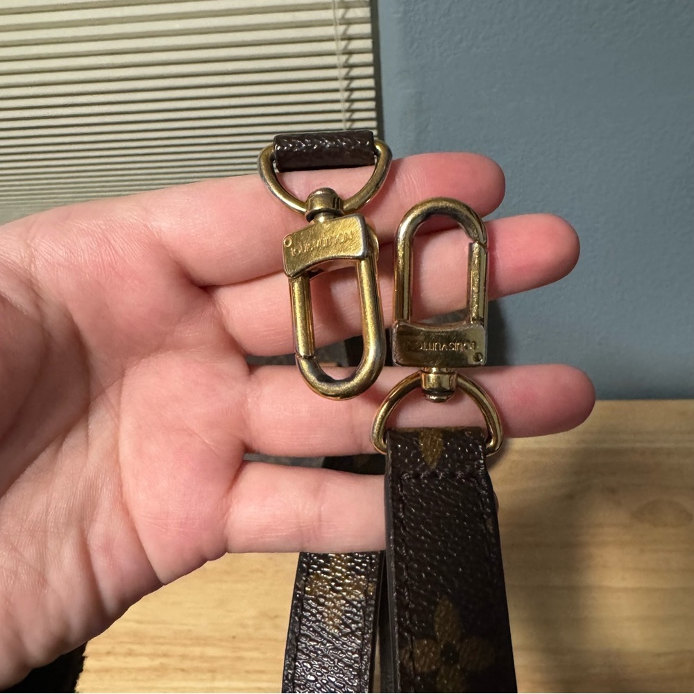 Louis Vuitton Metis Monogram - Picture 4 of 14